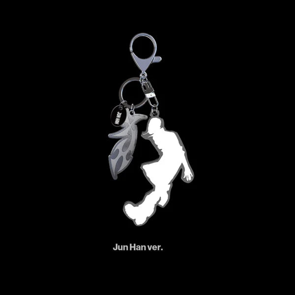 Xdinary Heroes - [DEAD AND] 8th Mini Album ILLUSTRATION KEYRING Version