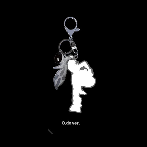 Xdinary Heroes - [DEAD AND] 8th Mini Album ILLUSTRATION KEYRING Version