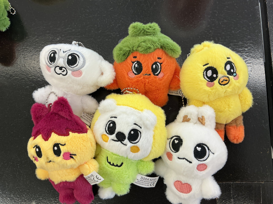 NMIXX - PLUSH KEYCHAIN