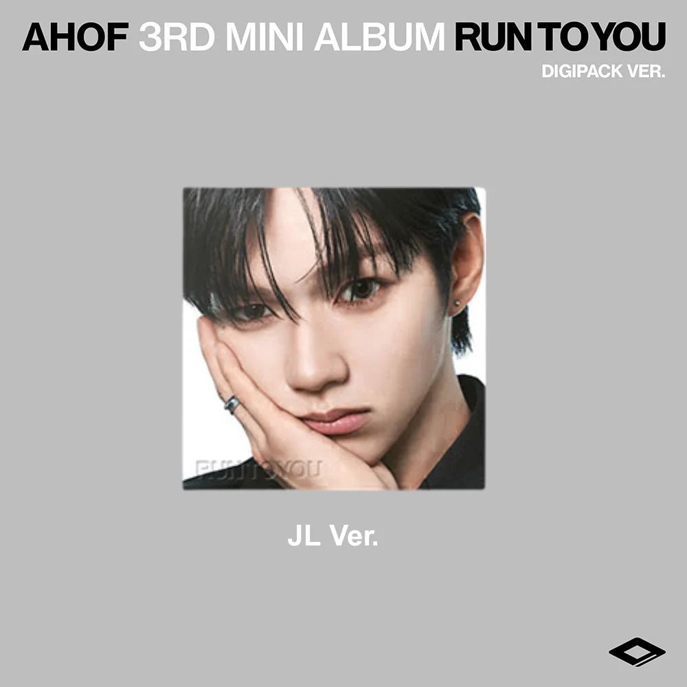 (PRE-ORDER) AHOF - [RUN TO YOU] 3rd Mini Album (DIGIPACK VER.)