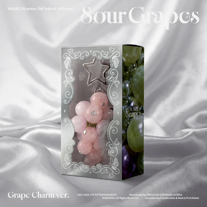 (PRE-ORDER) NIZIU - [SOUR GRAPES] KOREA 1st Mini Album GRAPE CHARM Version