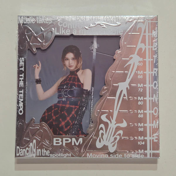 izna - [SET THE TEMPO] 3rd Mini Album POSTCARD Version