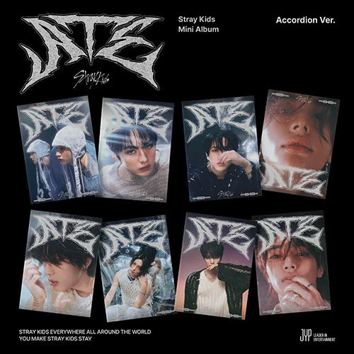 STRAY KIDS - [ATE] Mini Album ACCORDION Version